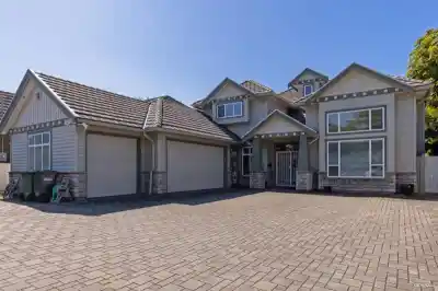8311 NO. 4 ROAD, Richmond BC V6Y 2T7
