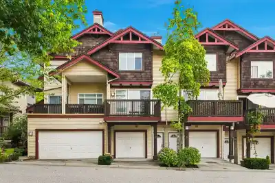 27 15 FOREST PARK WAY, Port Moody BC V3H 5G7