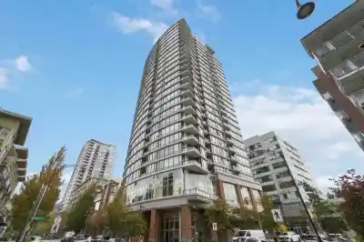 1802 400 CAPILANO ROAD, Port Moody BC V3H 0E1