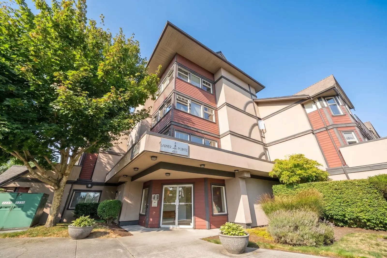 A210 4811 53 STREET, Ladner BC V4K 2Z3