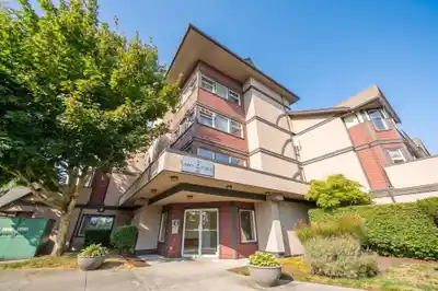 A210 4811 53 STREET, Ladner BC V4K 2Z3