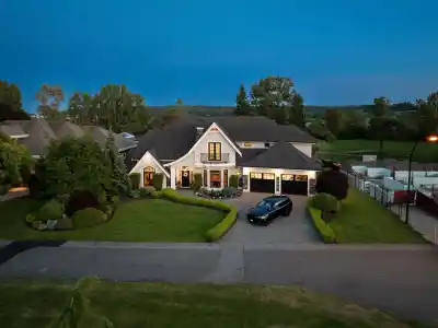 860 JACKSON WAY, Delta BC V4L 1W4
