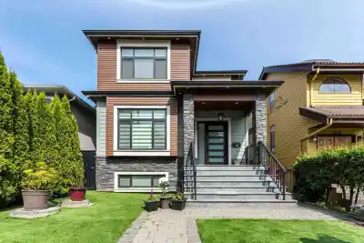 7380 ONTARIO STREET, Vancouver BC V5X 3B8