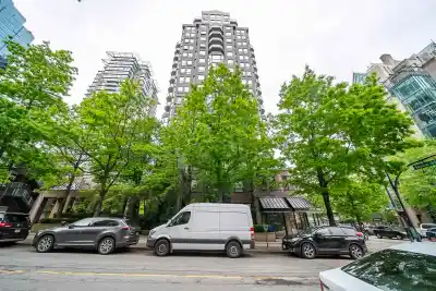 1604 811 HELMCKEN STREET, Vancouver BC V6Z 1B1