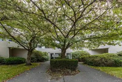 301 7480 GILBERT ROAD, Richmond BC V7C 3W2