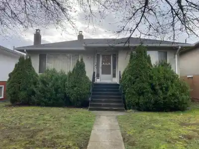 3662 E 25TH AVENUE, Vancouver BC V5R 1K5