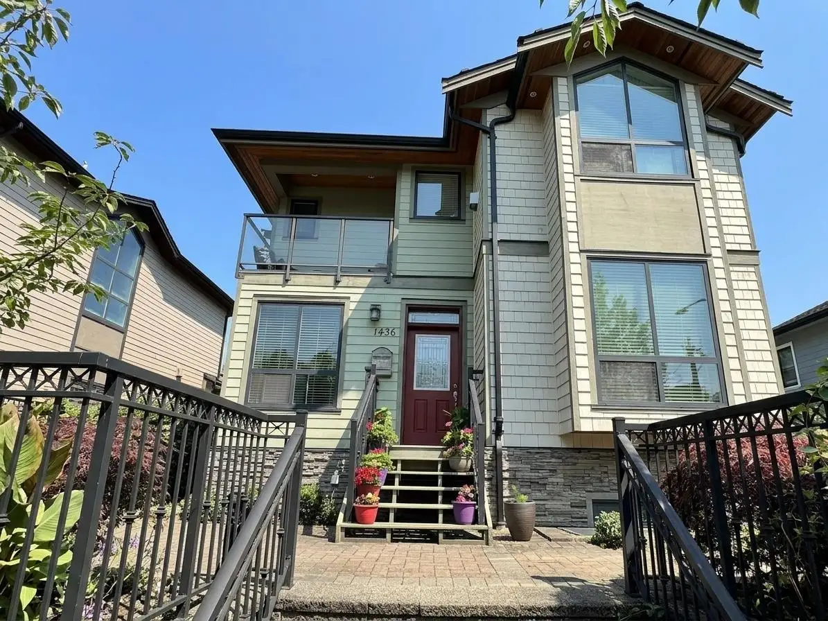 1436 BEWICKE AVENUE, North Vancouver BC V7M 3B8