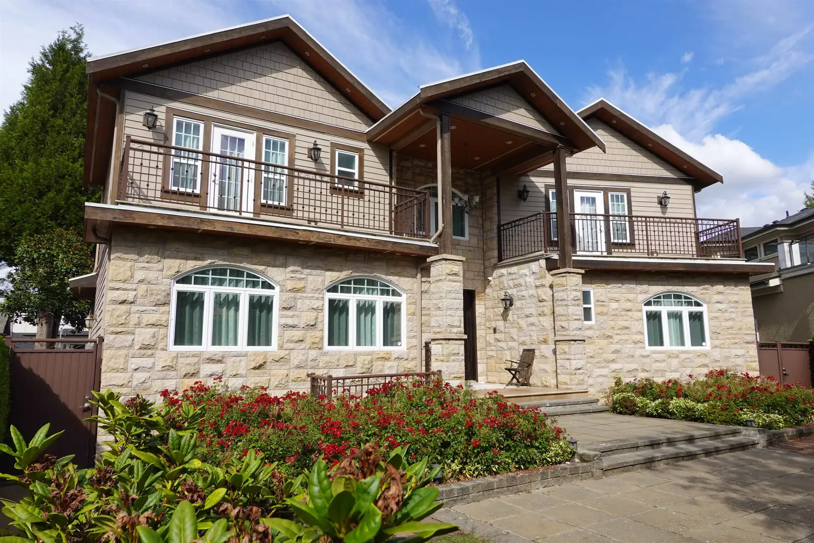 729 W 47TH AVENUE, Vancouver BC V5Z 2R7