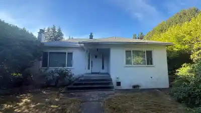 6649 GRANVILLE STREET, Vancouver BC V6P 4X1
