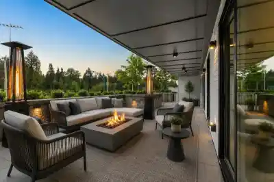216 3055 MURRAY STREET, Port Moody BC V3H 0P4