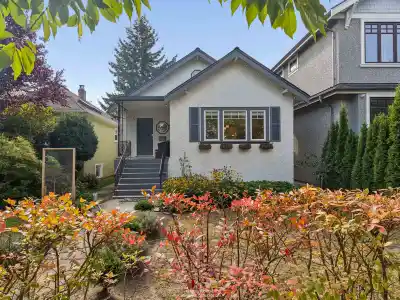 558 W 19TH AVENUE, Vancouver BC V5Z 1V6