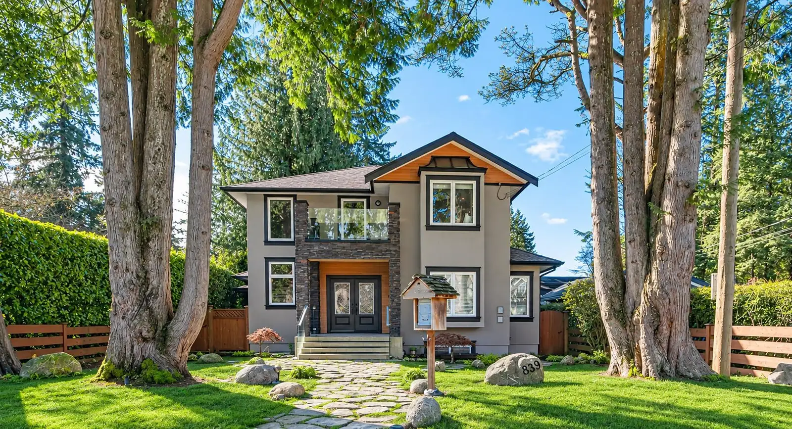 839 W 20TH STREET, North Vancouver BC V7P 2B5