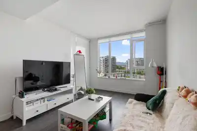 1007 7468 LANSDOWNE ROAD, Richmond BC V7C 0B7