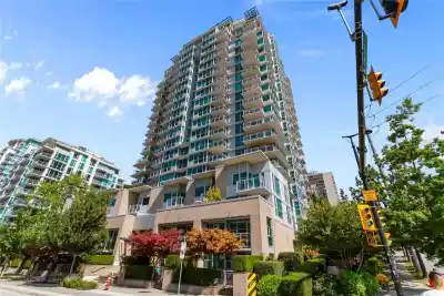 302 188 E ESPLANADE, North Vancouver BC V7L 4Y1