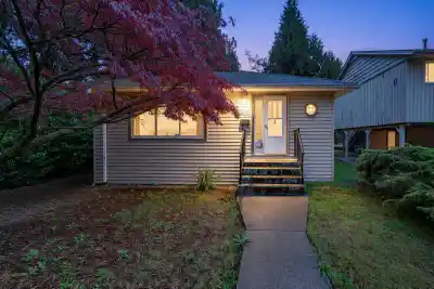 1095 E 29TH STREET, North Vancouver BC V7K 1C1