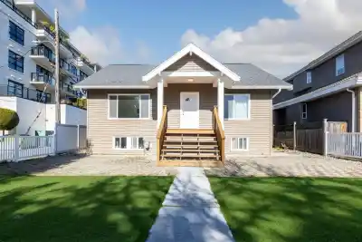 2079 W 46TH AVENUE, Vancouver BC V6M 2K8