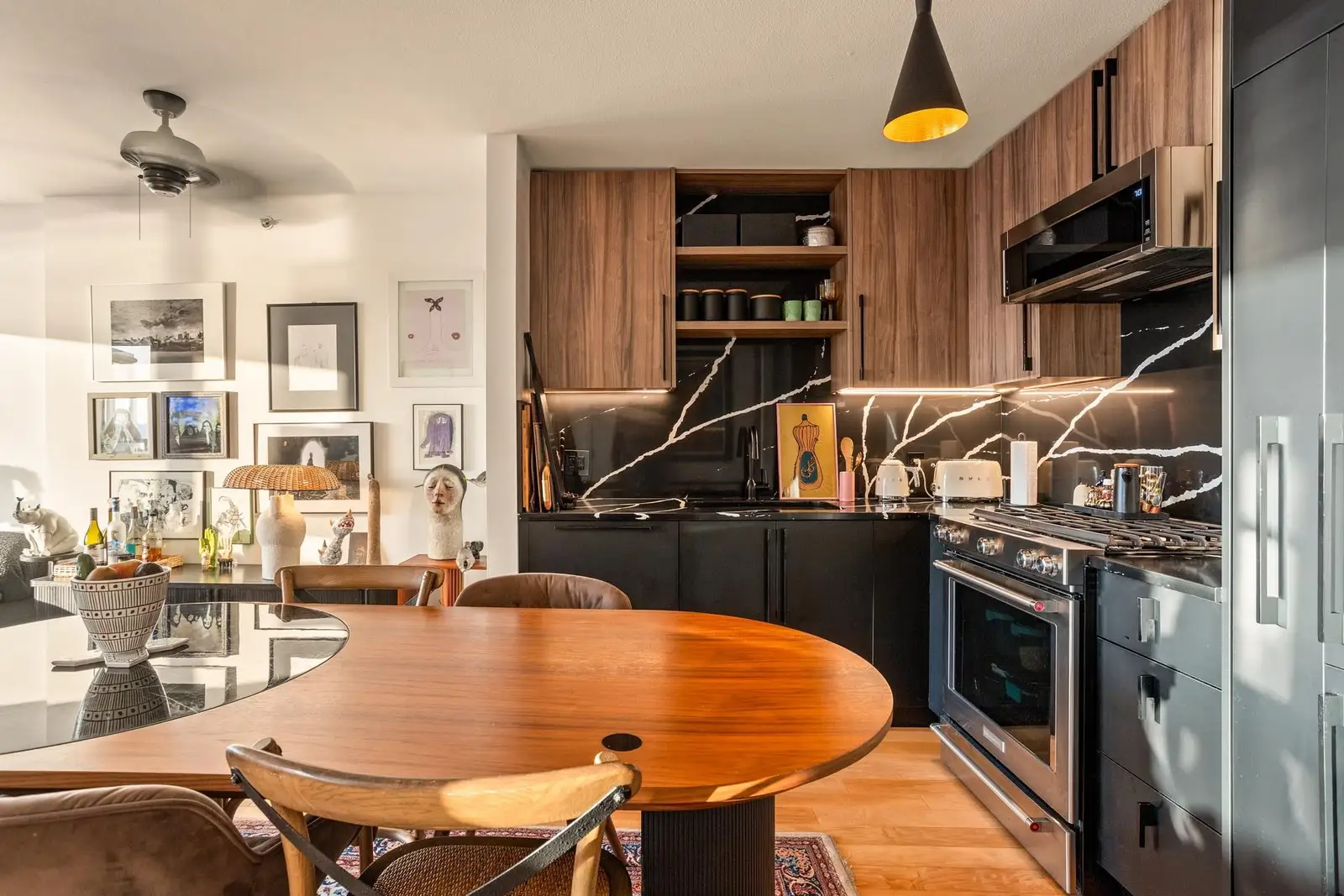 1505 155 W 1ST STREET, North Vancouver BC V7M 3N8