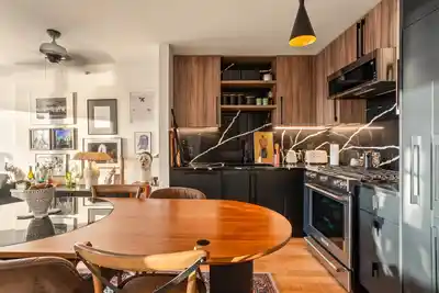 1505 155 W 1ST STREET, North Vancouver BC V7M 3N8
