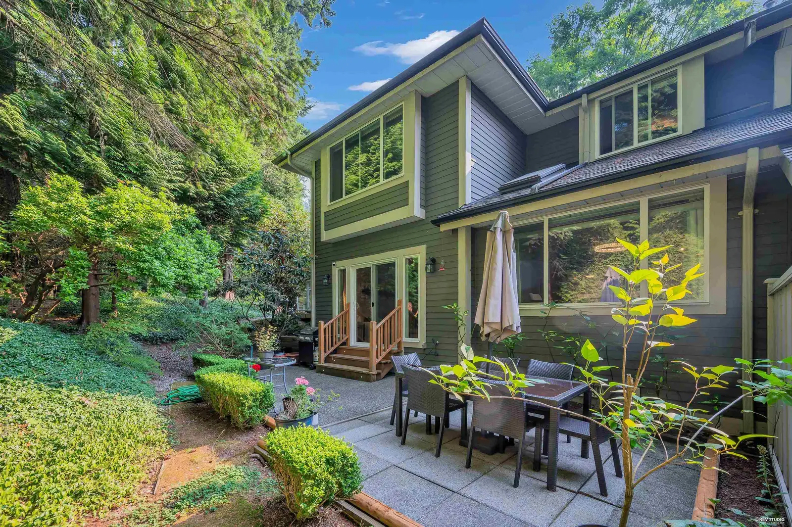 9 181 RAVINE DRIVE, Port Moody BC V3H 4T3