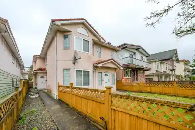 557 E 44TH AVENUE, Vancouver BC V5W 1W4