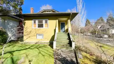 2307 W 47TH AVENUE, Vancouver BC V6M 2N1