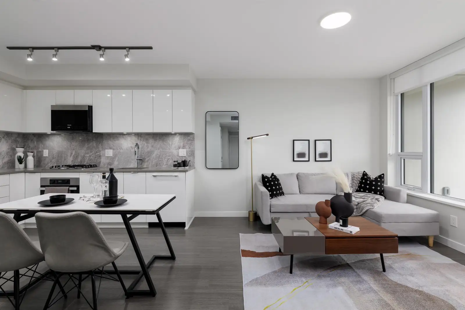 618 3699 SEXSMITH ROAD, Richmond BC V6X 0W4