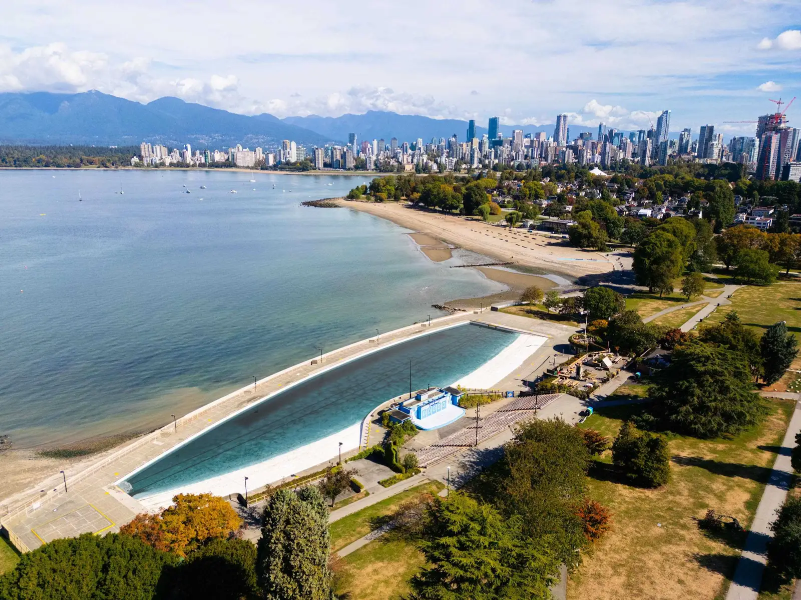 303 2450 CORNWALL AVENUE, Vancouver BC V6K 1B8