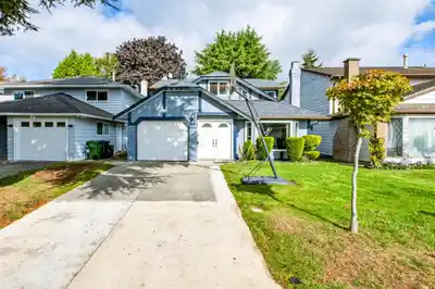 10680 HOLLYMOUNT DRIVE, Richmond BC V7E 4Z2