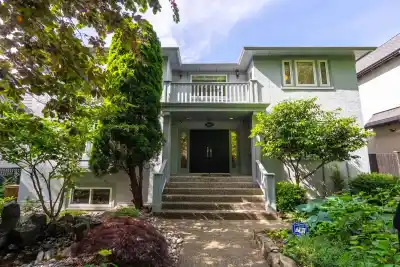 3985 W 14TH AVENUE, Vancouver BC V6R 2X2