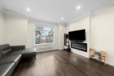 19 6033 WILLIAMS ROAD, Richmond BC V7E 1K4