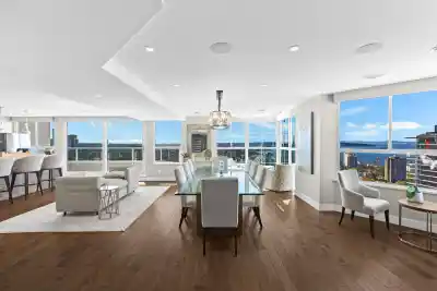3103 717 JERVIS STREET, Vancouver BC V6E 4L5