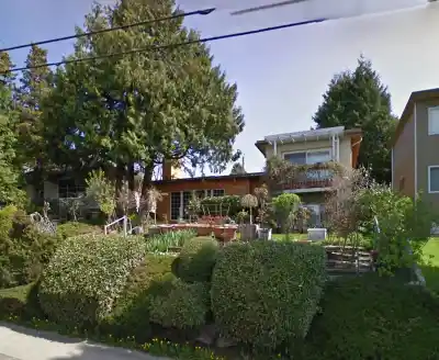 7664 GRANVILLE STREET, Vancouver BC V6P 4Y7