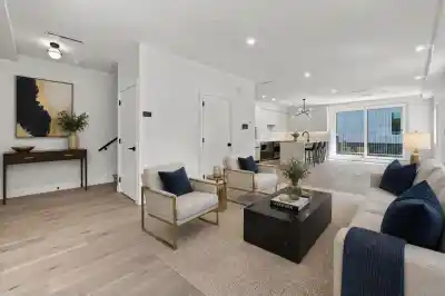 6162 GRANVILLE STREET, Vancouver BC V6M 3E3
