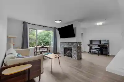 309 200 KLAHANIE DRIVE, Port Moody BC V3H 5K7