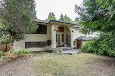 11843 95A AVENUE, Delta BC V4C 3V9