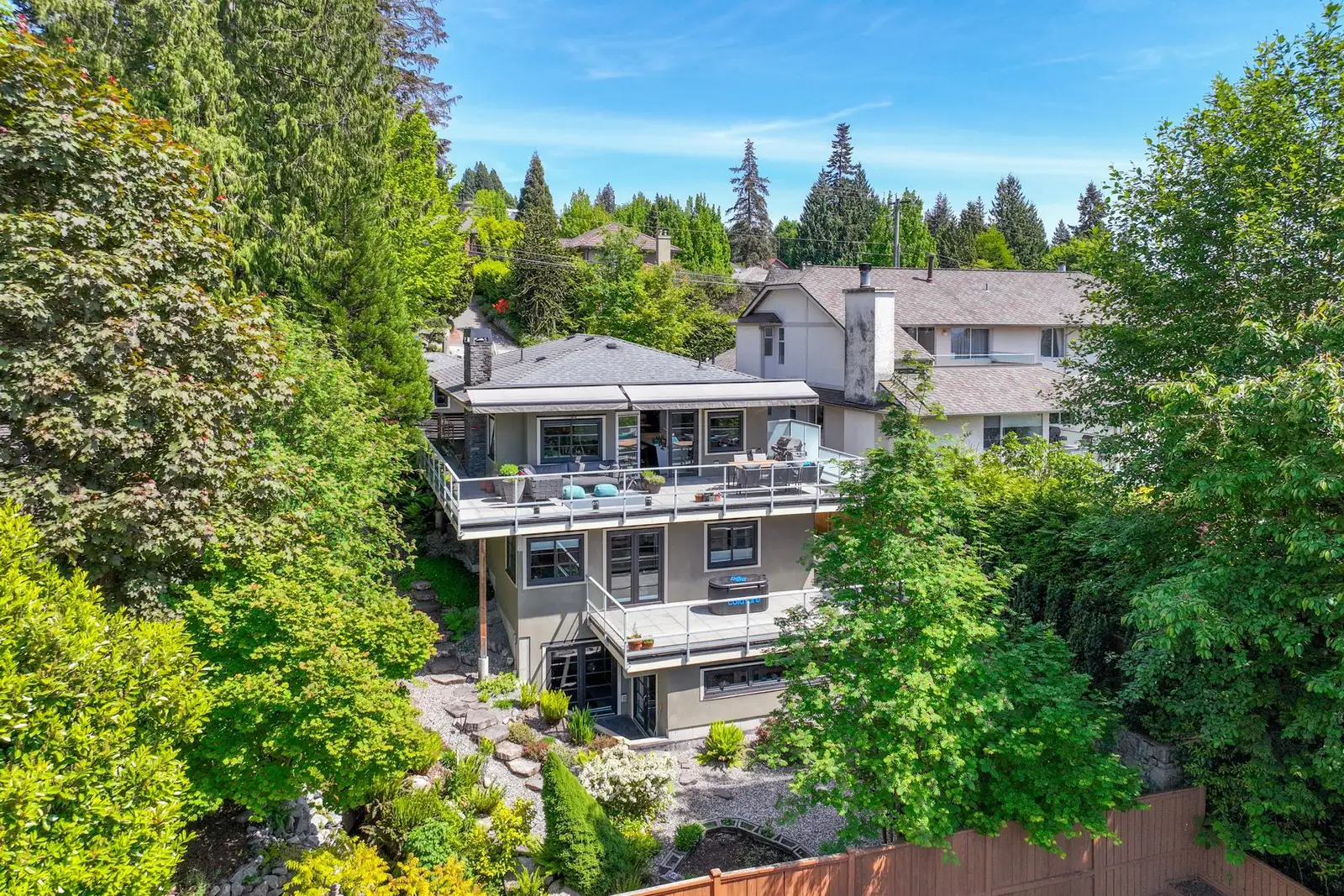 4041 PROSPECT ROAD, North Vancouver BC V7N 3L6