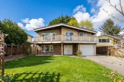 4831 FOXGLOVE CRESCENT, Richmond BC V7C 2K4