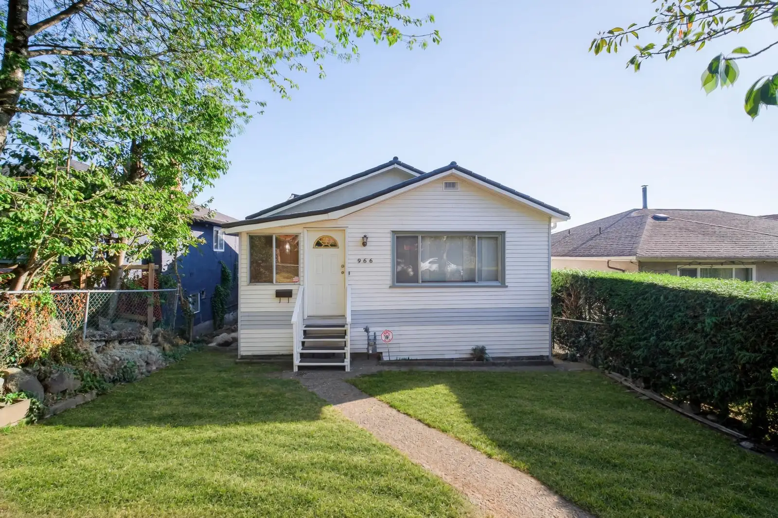 966 E 64TH AVENUE, Vancouver BC V5X 2N4