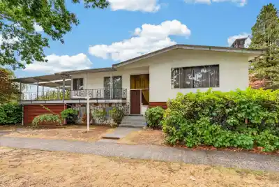 3660 E 22ND AVENUE, Vancouver BC V5M 2Z7