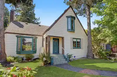 2812 W 33RD AVENUE, Vancouver BC V6N 2G2