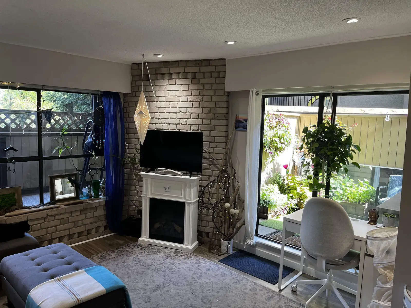 102 2234 PRINCE ALBERT STREET, Vancouver BC V5T 4K9