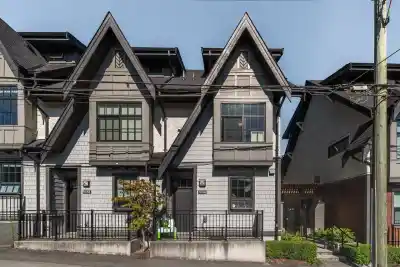 1038 PARK DRIVE, Vancouver BC V6P 0H9