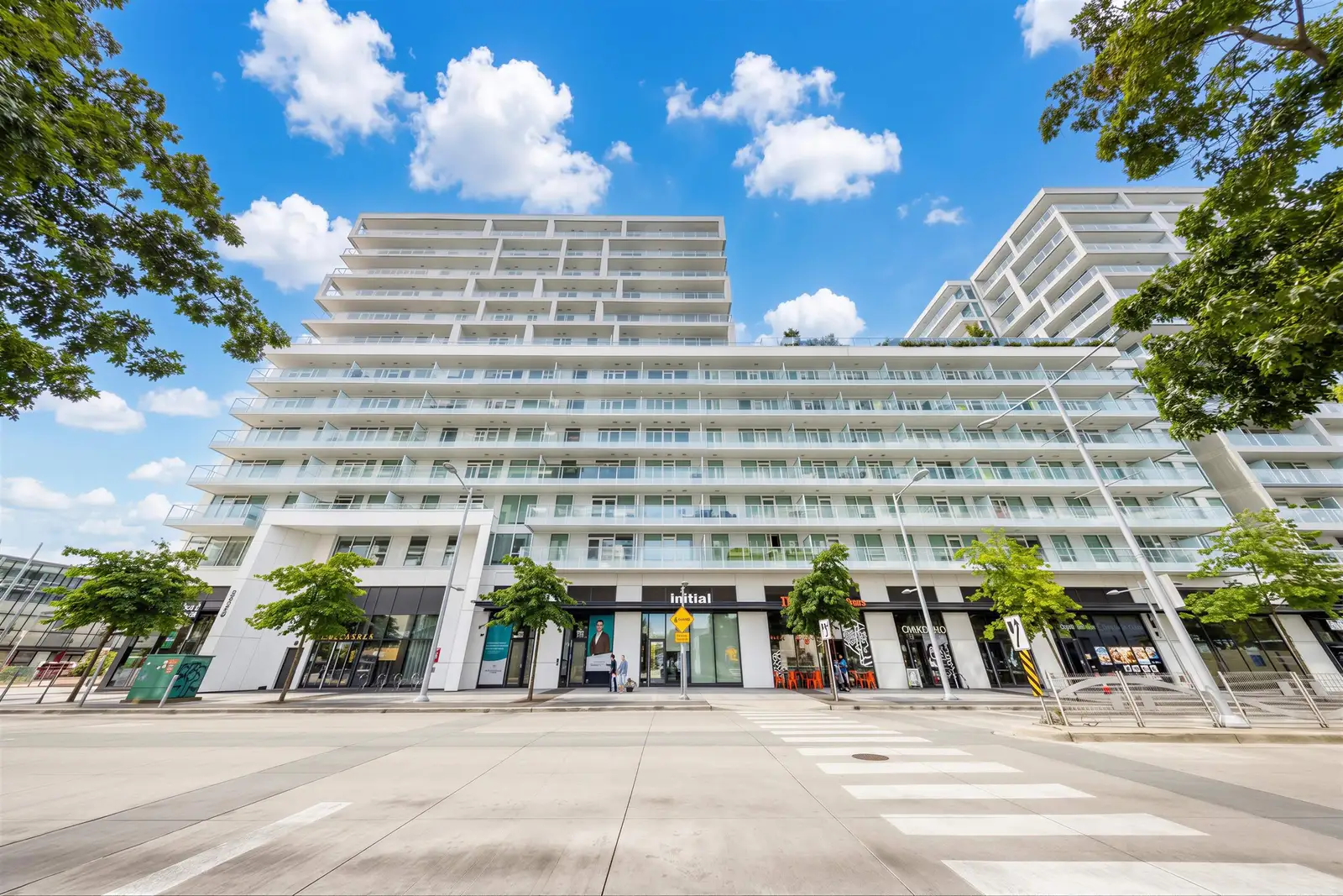 815 6328 NO.3 ROAD, Richmond BC V6Y 0L6