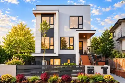1 7881 BIRCH STREET, Vancouver BC V6P 4R8