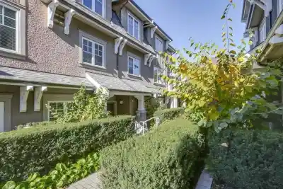 1493 TILNEY MEWS, Vancouver BC V6P 0B1