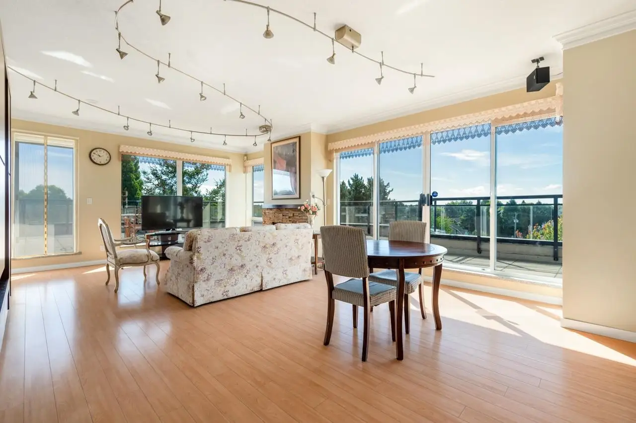 419 8480 GRANVILLE AVENUE, Richmond BC V6Y 1P6