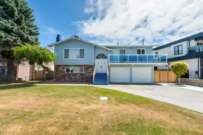 6620 GAINSBOROUGH DRIVE, Richmond BC V7E 3Z3