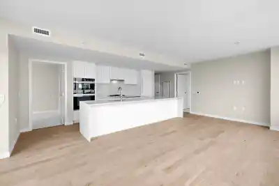 803 485 W 42ND AVENUE, Vancouver BC V5Y 0R6