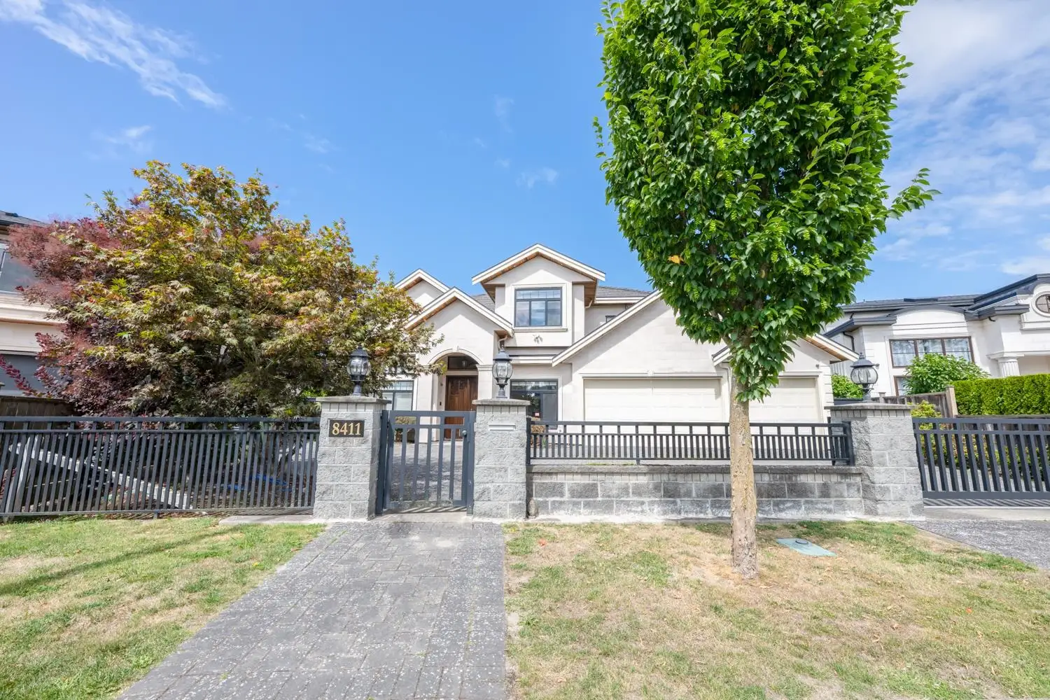 8411 FAIRHURST ROAD, Richmond BC V7C 1Y7