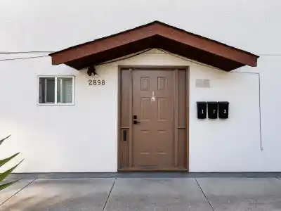 2898 NATAL STREET, Vancouver BC V5M 2H1